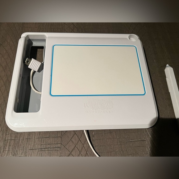 Nintendo UDraw - Picture 2 of 5